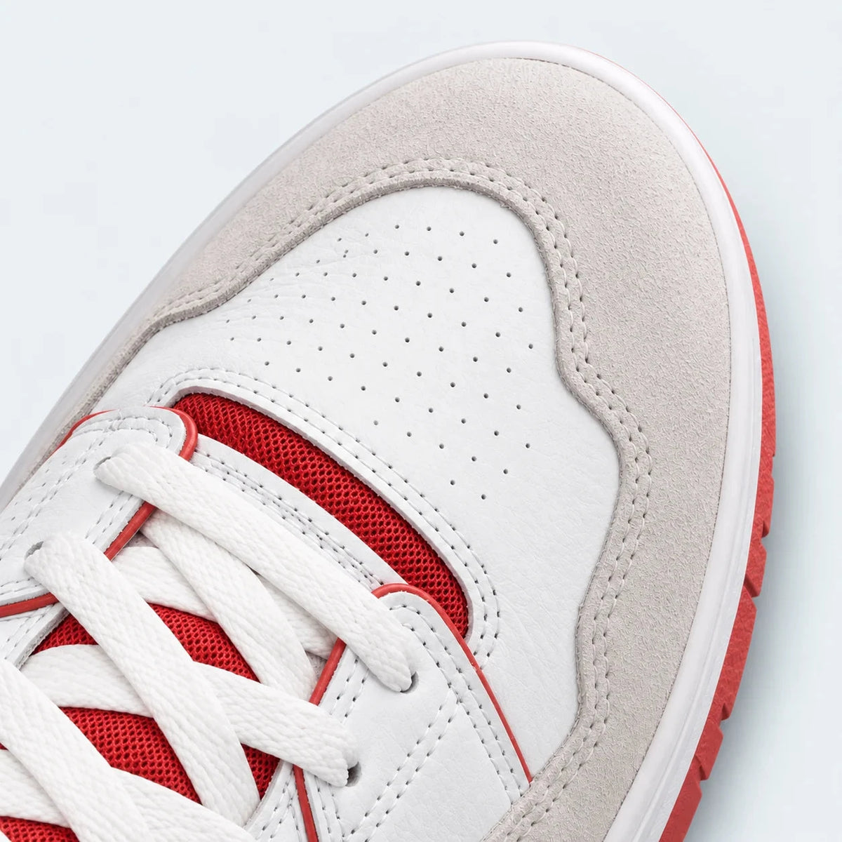 550 White Red
